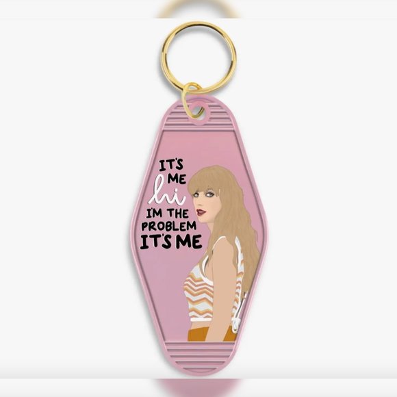 The Wild Clover Accessories - TAYLOR SWIFT ANTI HERO MOTEL KEY CHAIN